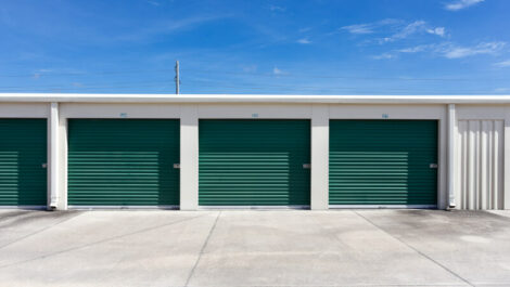 Drive-up storage units in Palm Bay, FL