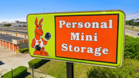 Personal Mini Storage on N Orange Blossom Tr in Orlando, FL
