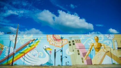 Top Must-Do Experiences in the Sunshine State Personal Mini Storage