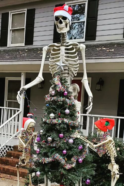 How to Maintain Your 12-Foot Skeleton and Other Giant Halloween