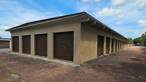 Drive-up 10x10 storage units