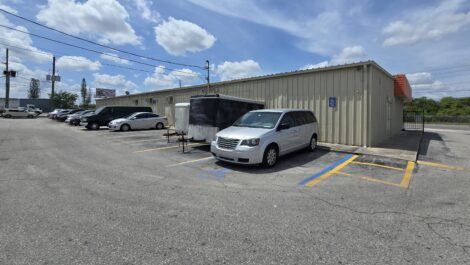 drive up self storage Forsyth